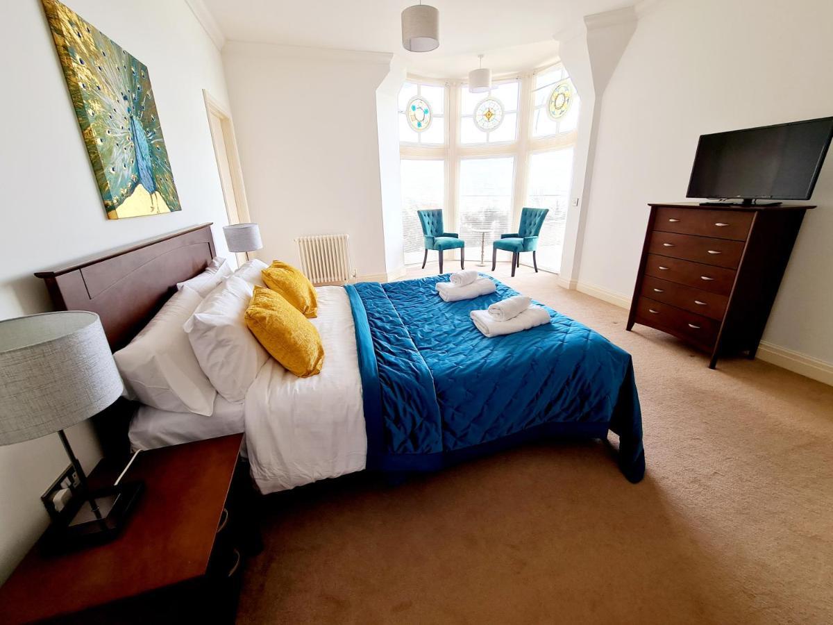 Seas The Day - Beachfront Apartment - Sleeps 4 Ramsgate Buitenkant foto